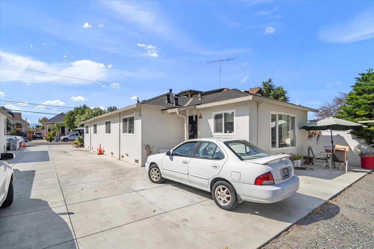 1144 Locust Street