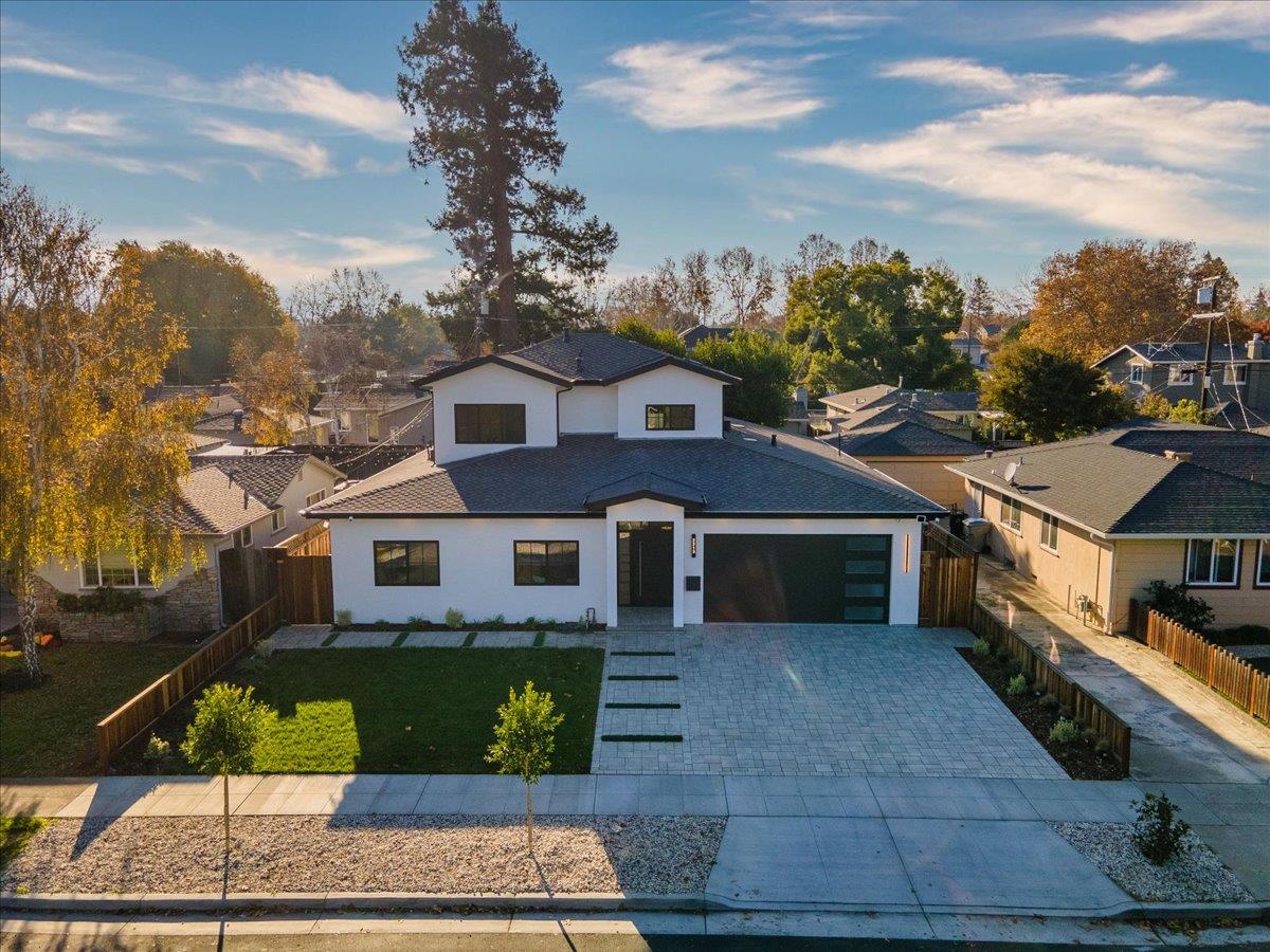2213 Hicks Avenue