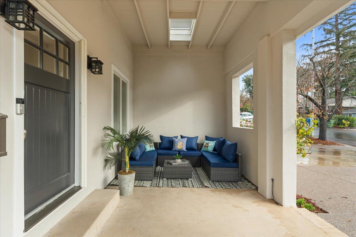109 Belhaven Drive