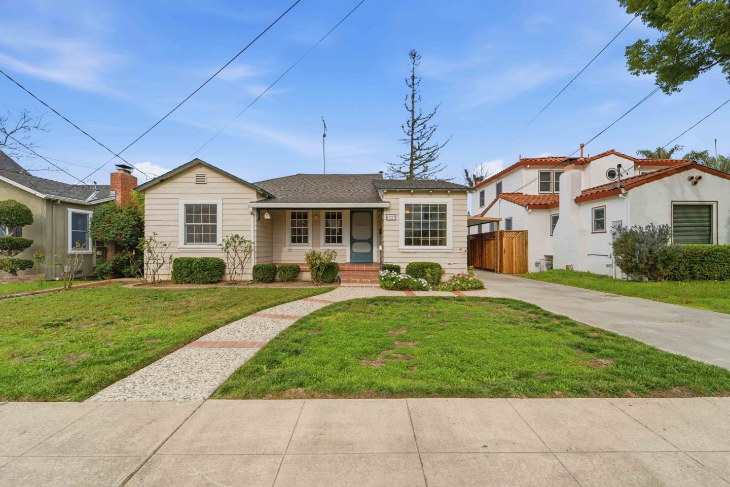 1727 Willowhurst Avenue