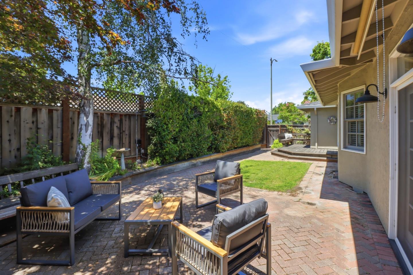 227 Howes Drive