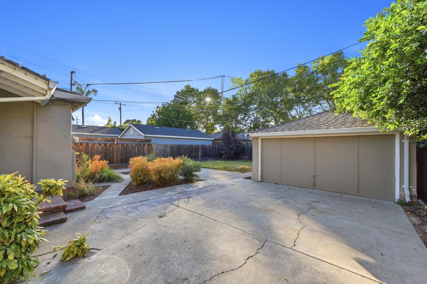 1173 Malone Road