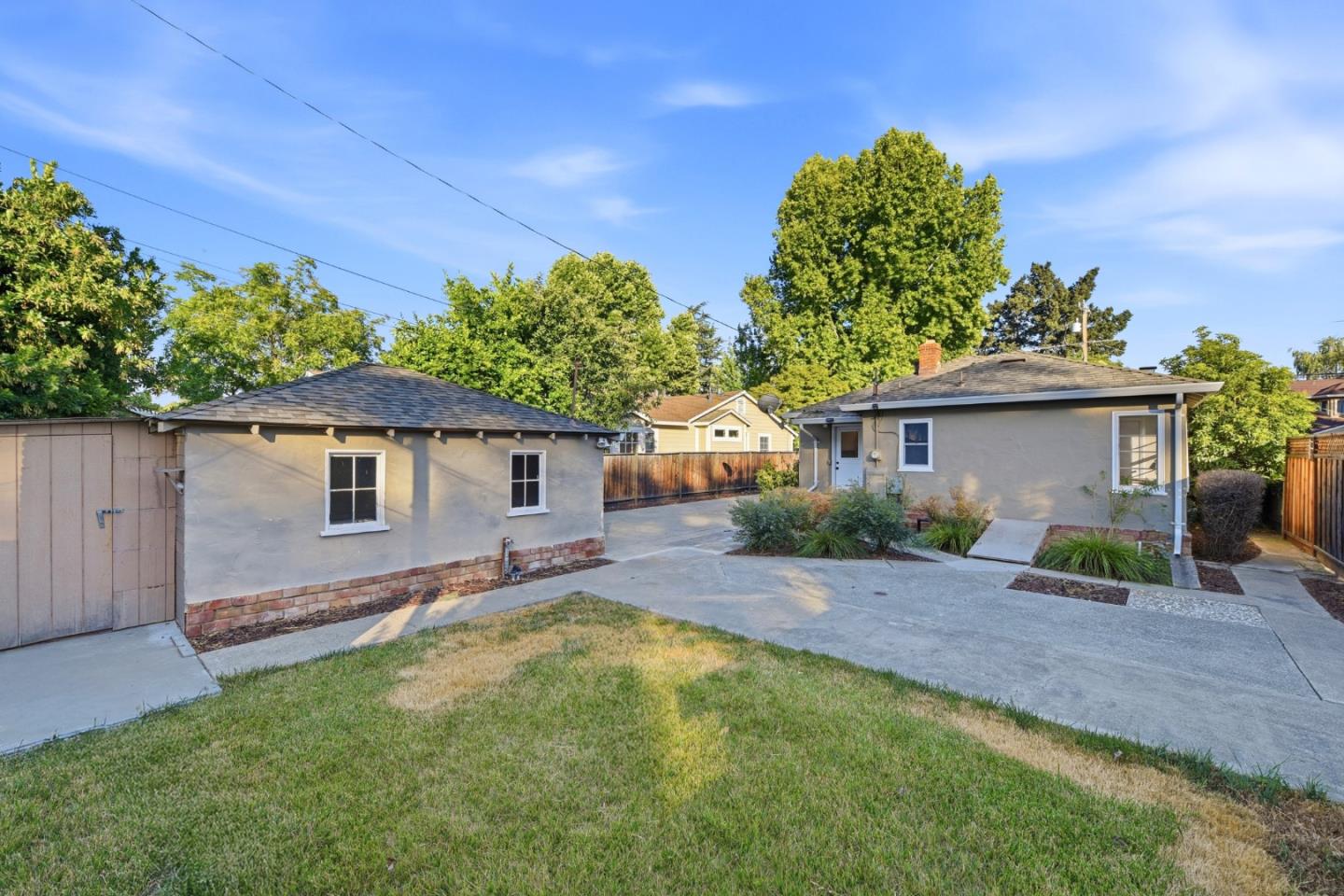 1173 Malone Road