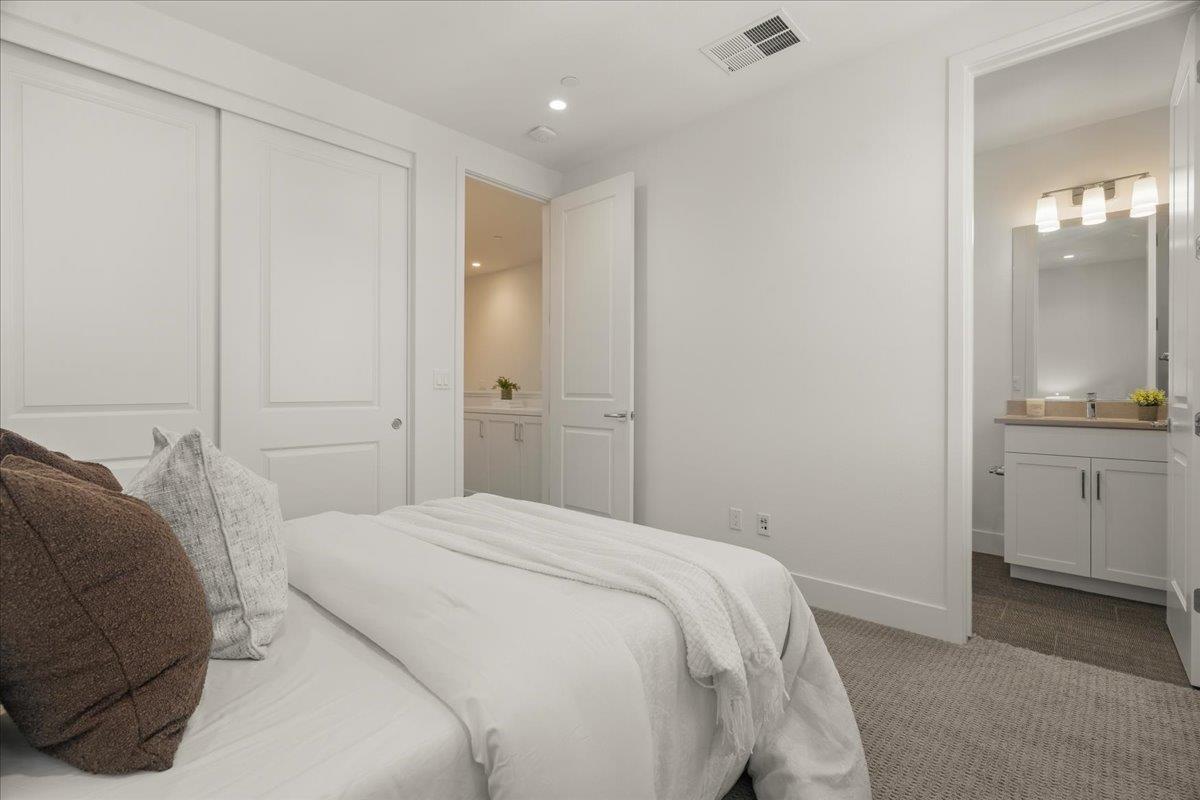 13186 Sepulveda CIR