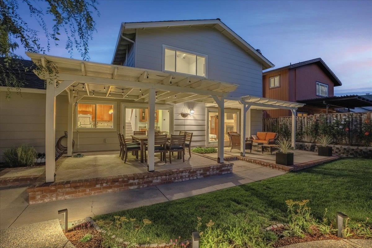 6519 Skyfarm DR