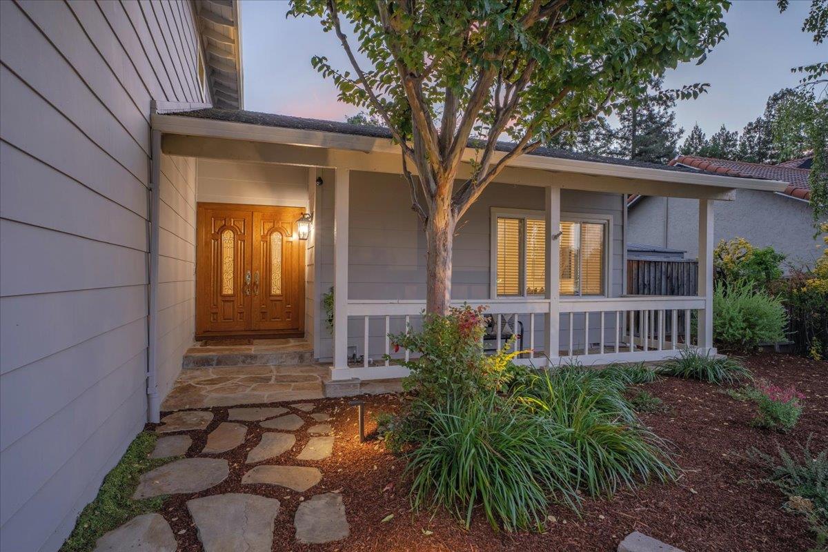 6519 Skyfarm DR