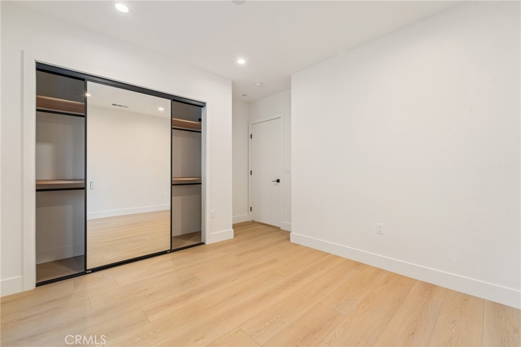 7510 Sepulveda Boulevard 102