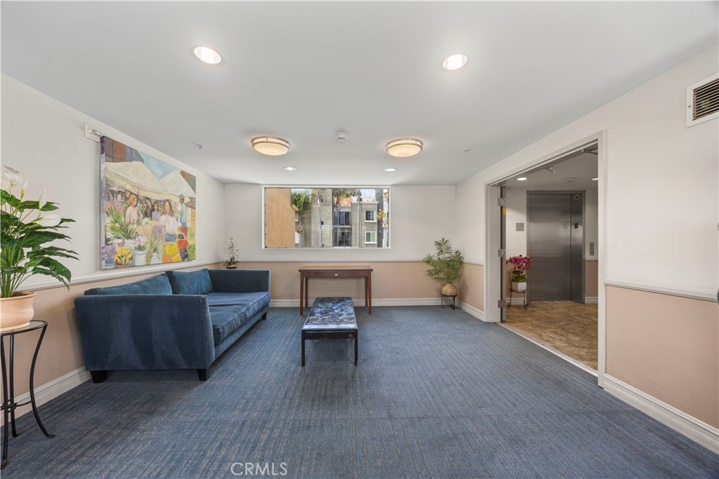 7100 Alvern Street 311