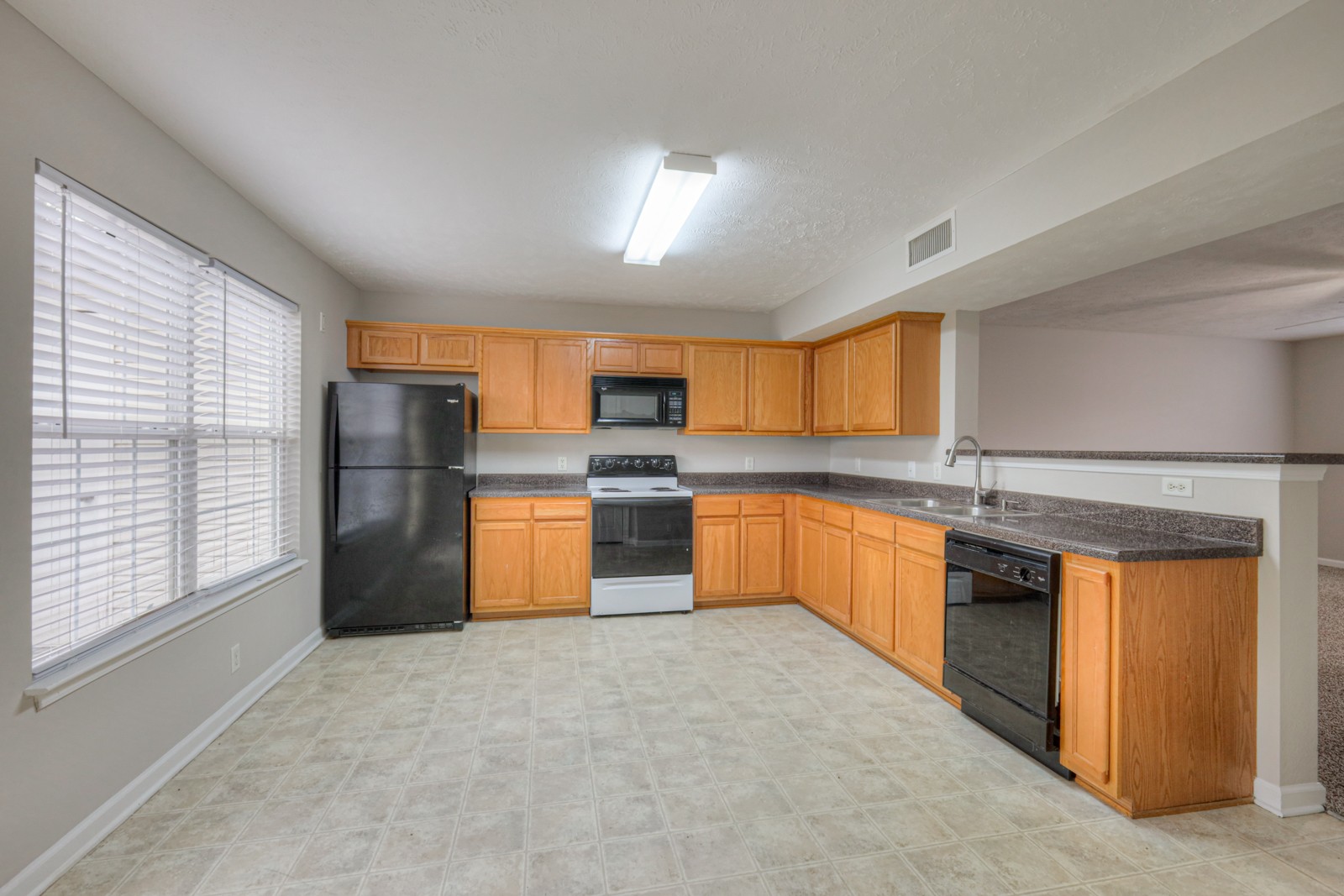 8025 Mickey Katz Cir