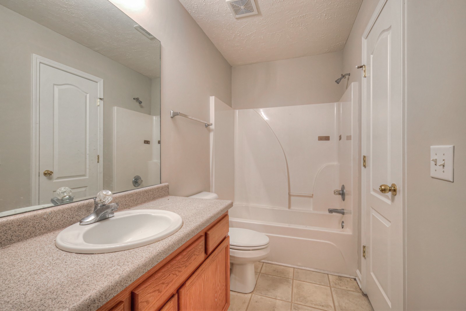 8025 Mickey Katz Cir