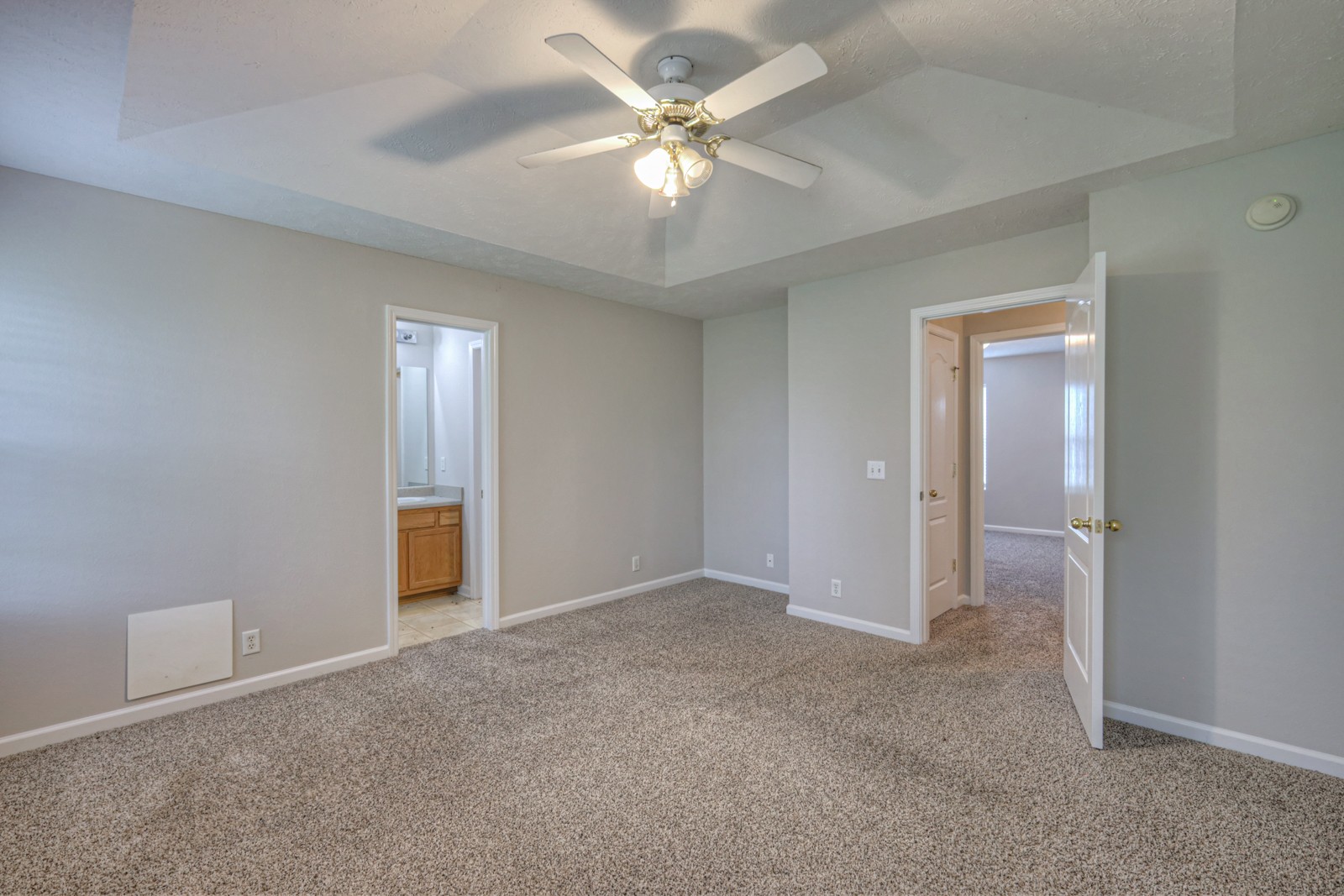 8025 Mickey Katz Cir