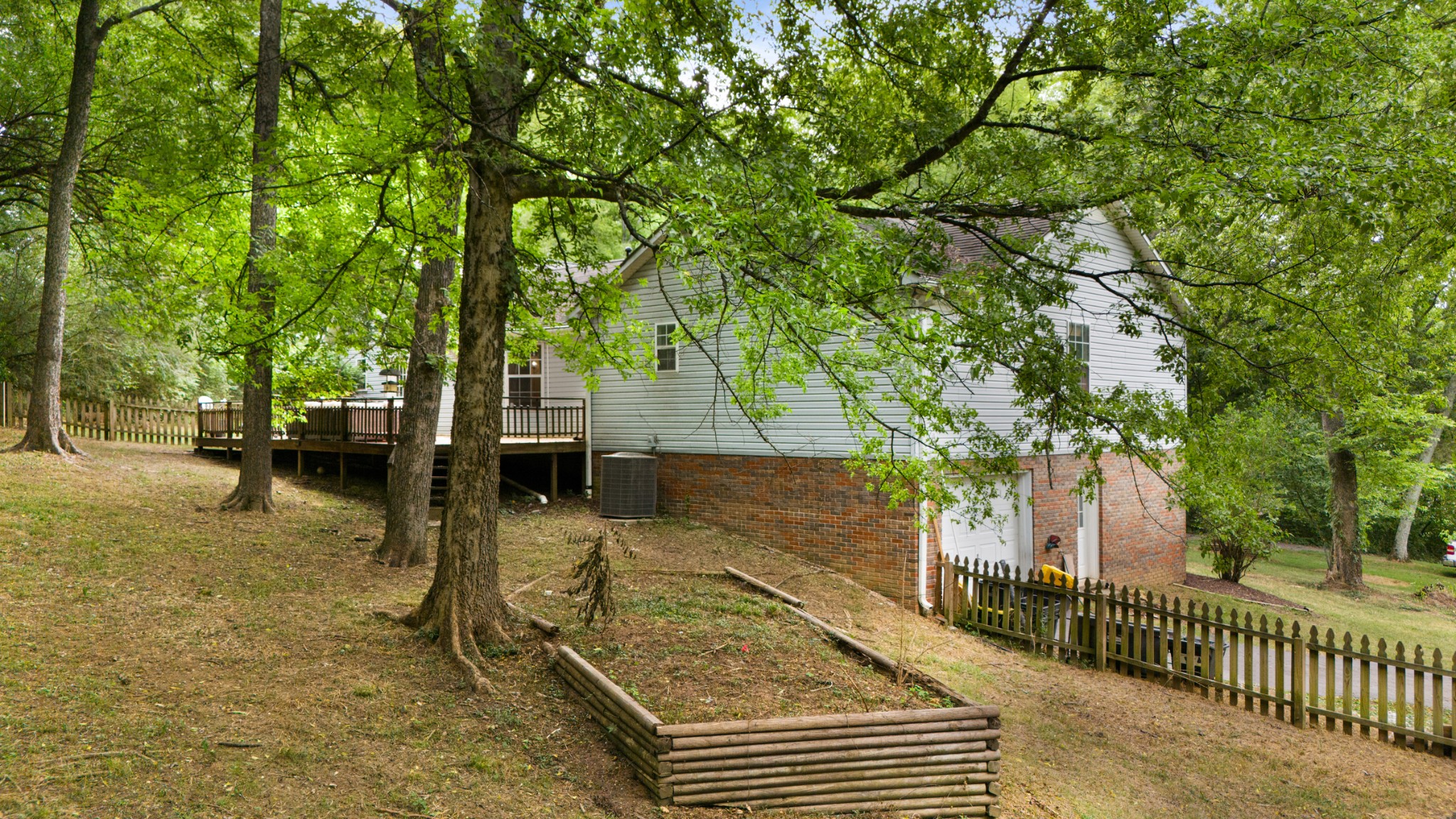 1245 Hartsfield Dr