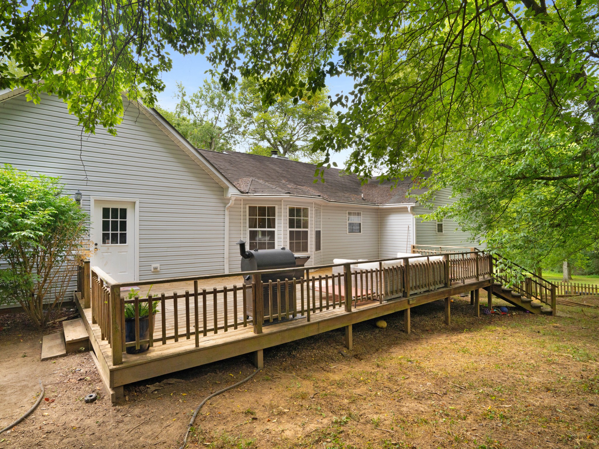 1245 Hartsfield Dr