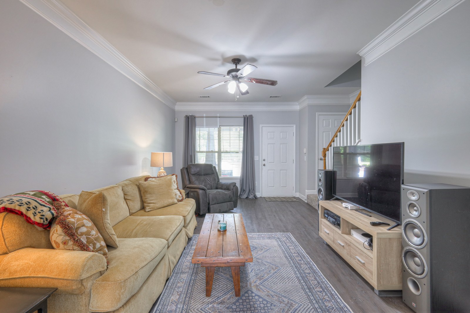 105 4th Ave Unit: 113