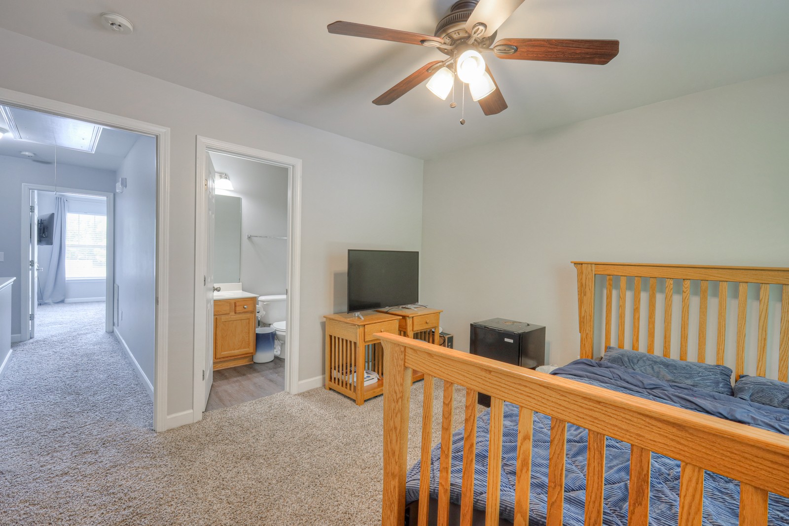 105 4th Ave Unit: 113