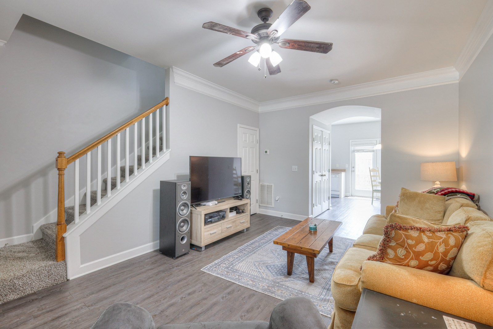 105 4th Ave Unit: 113