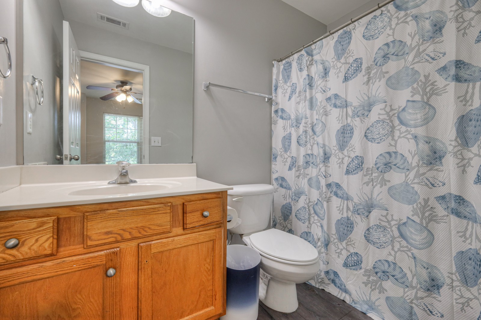 105 4th Ave Unit: 113