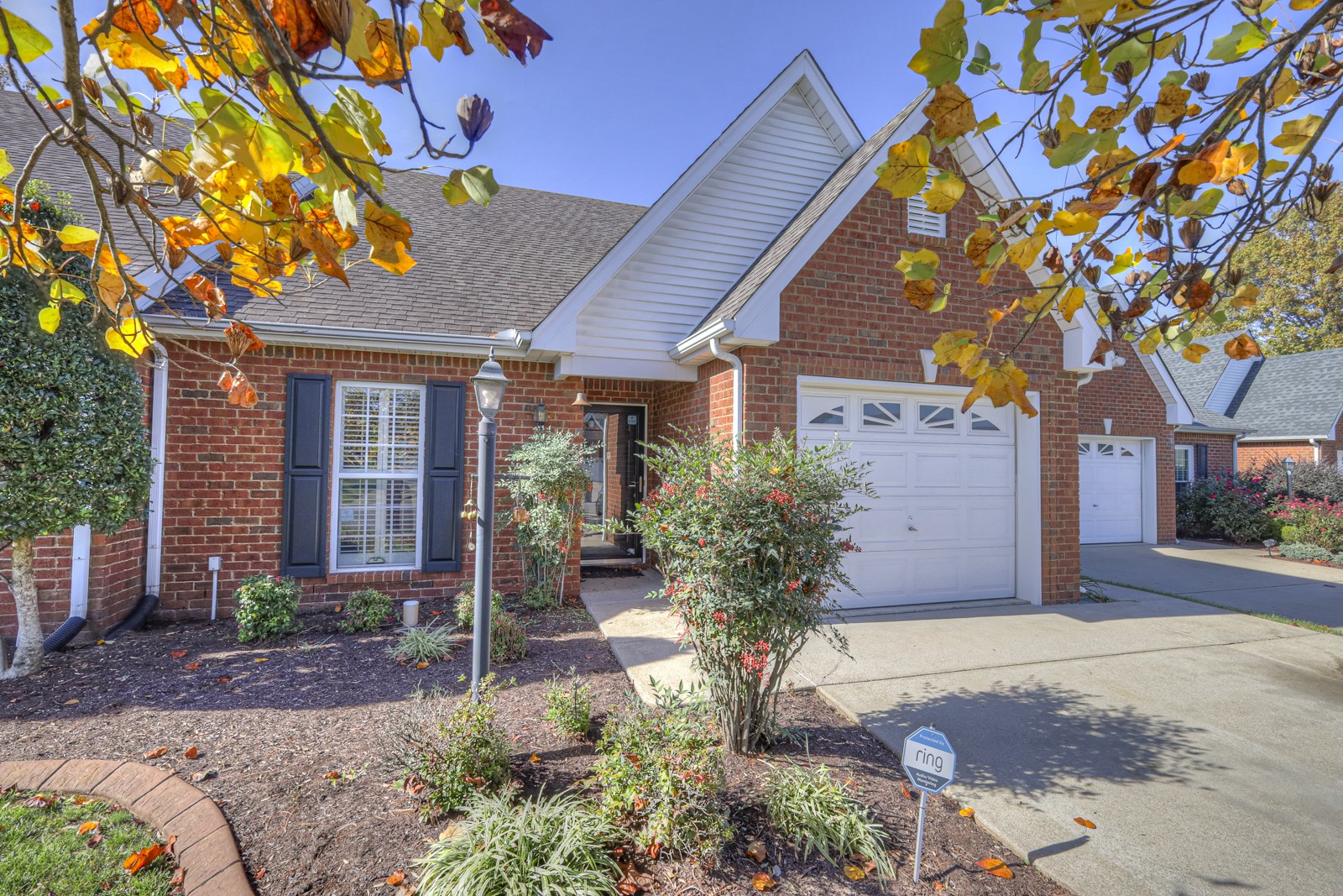 2558 Shinnecock Ct