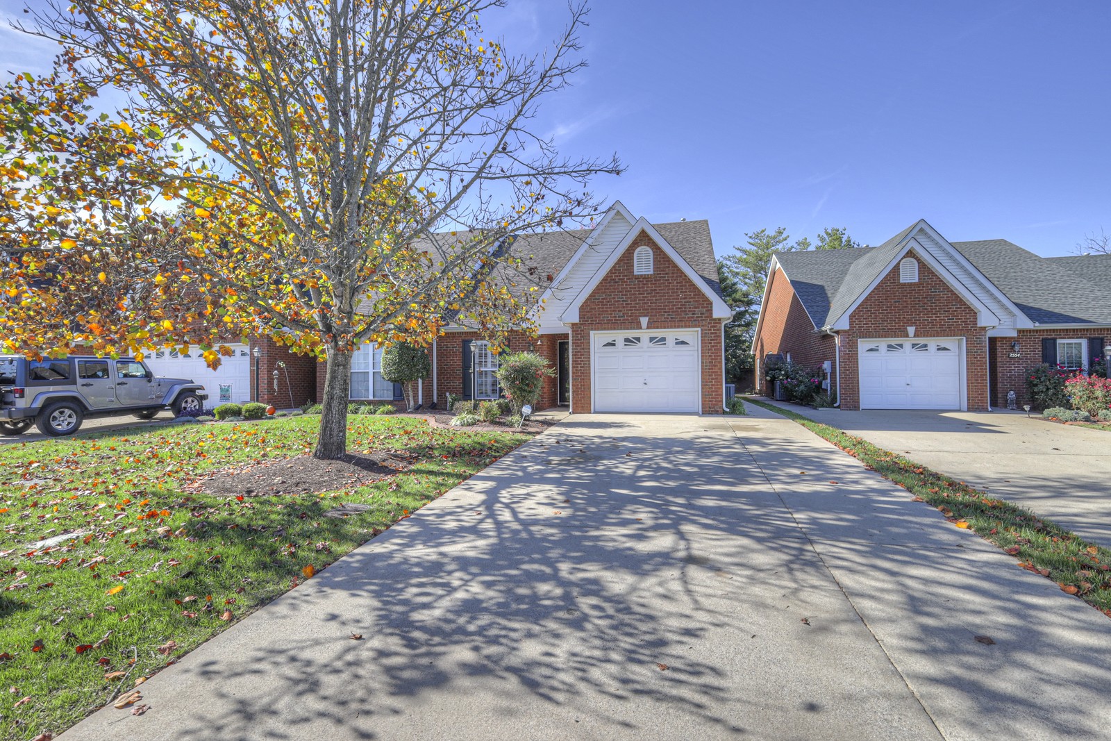 2558 Shinnecock Ct