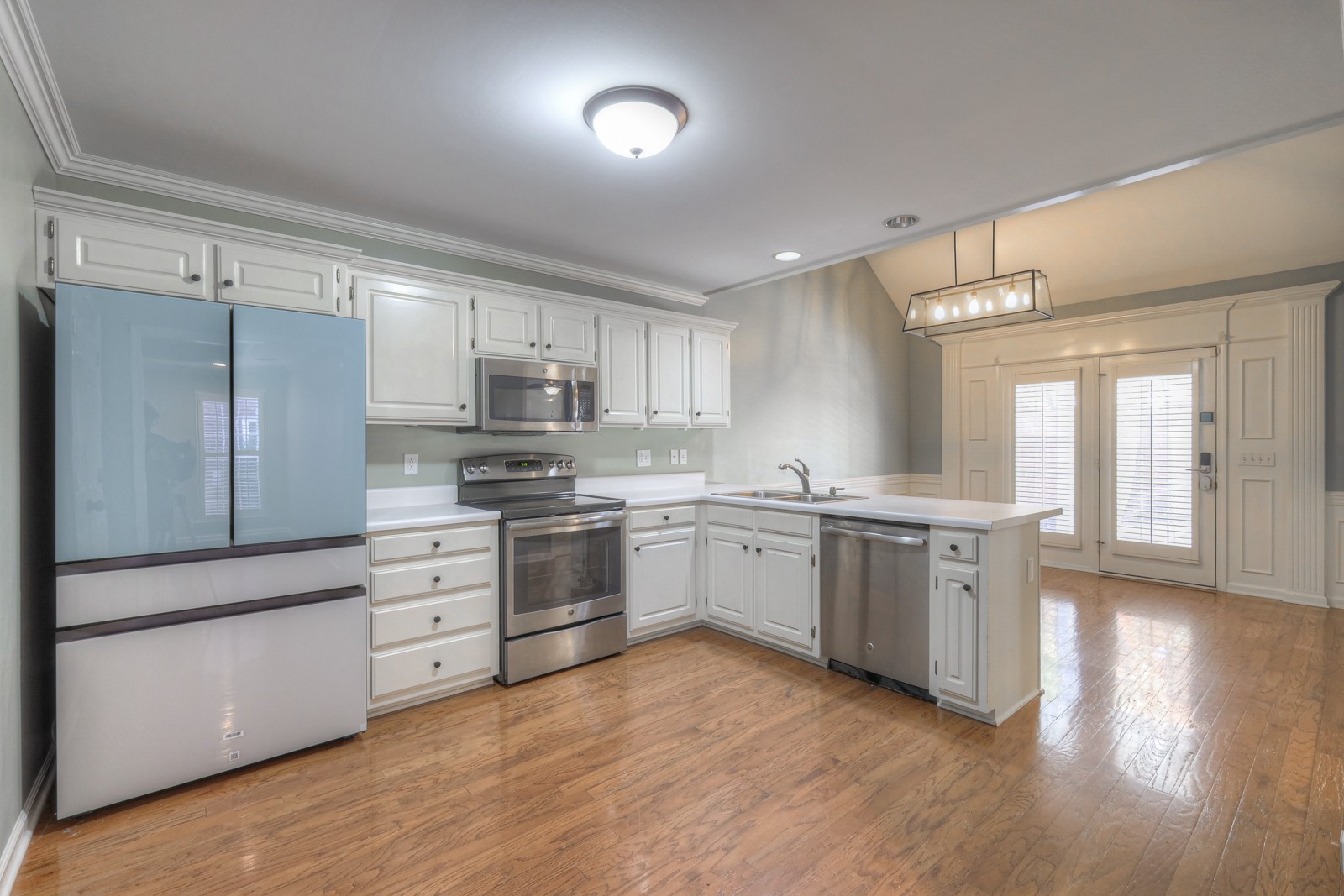 2558 Shinnecock Ct