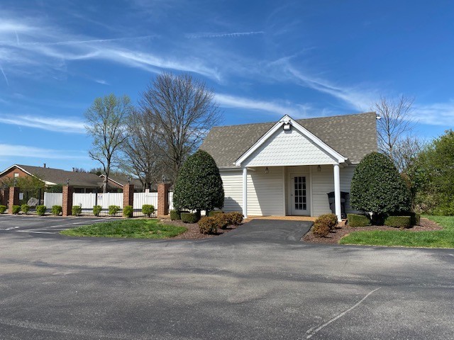 805 E Northfield Blvd