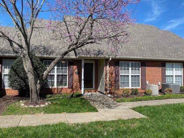 805 E Northfield Blvd