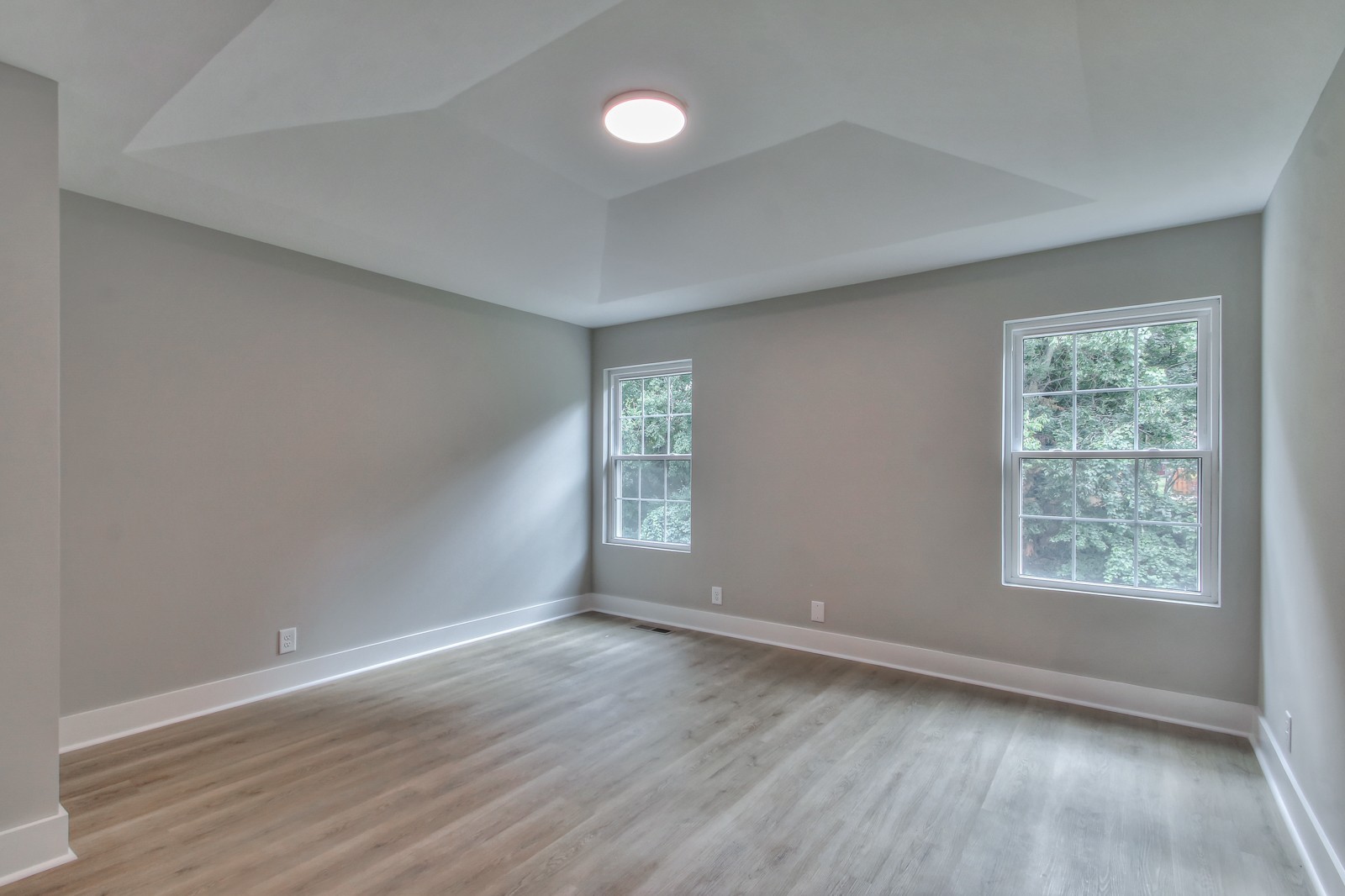 347 Shoshone Pl