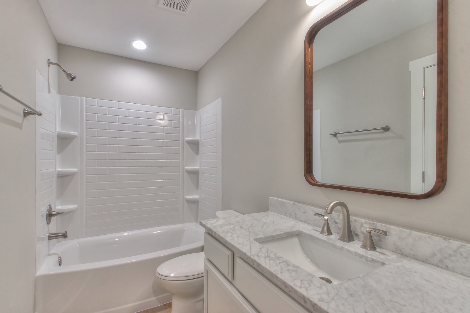 347 Shoshone Pl