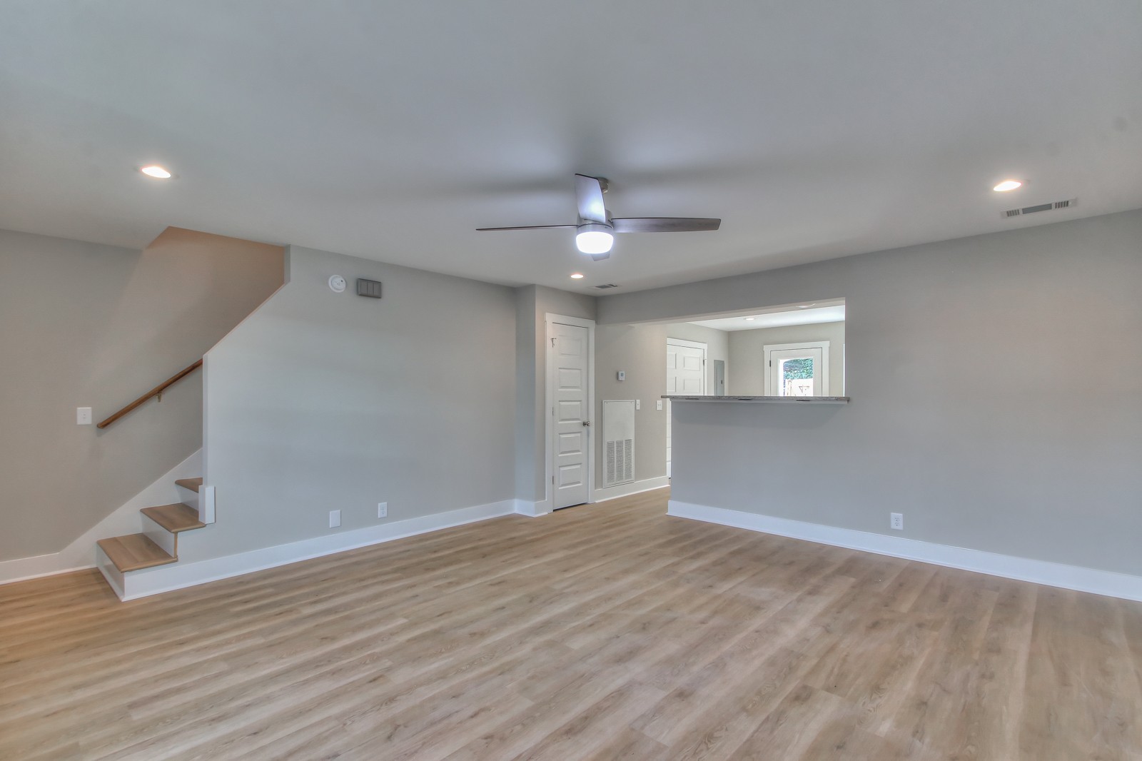 347 Shoshone Pl