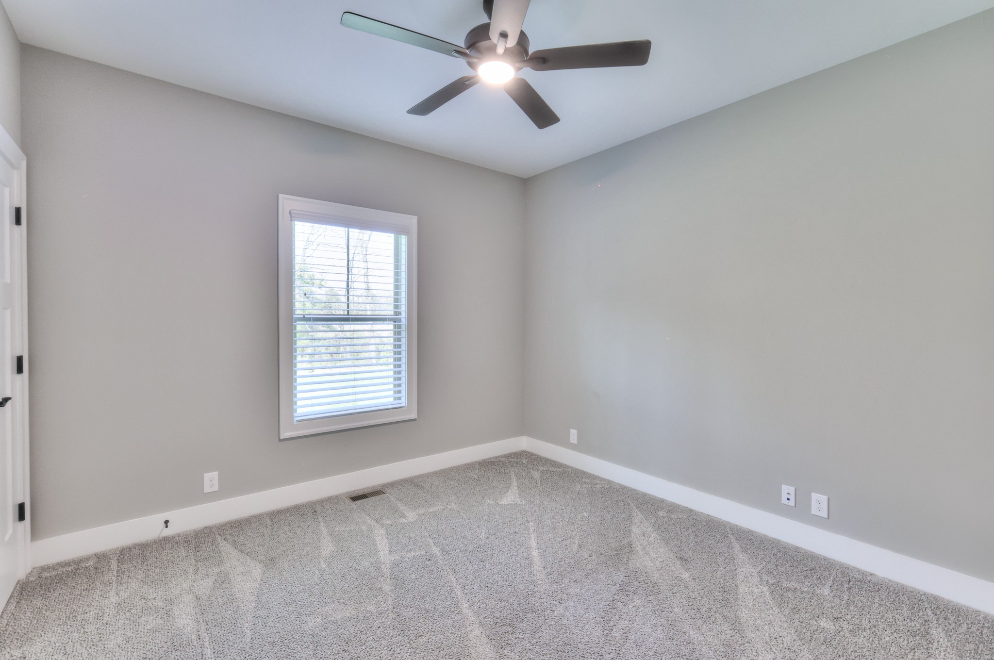 1105 Alex Walker Dr