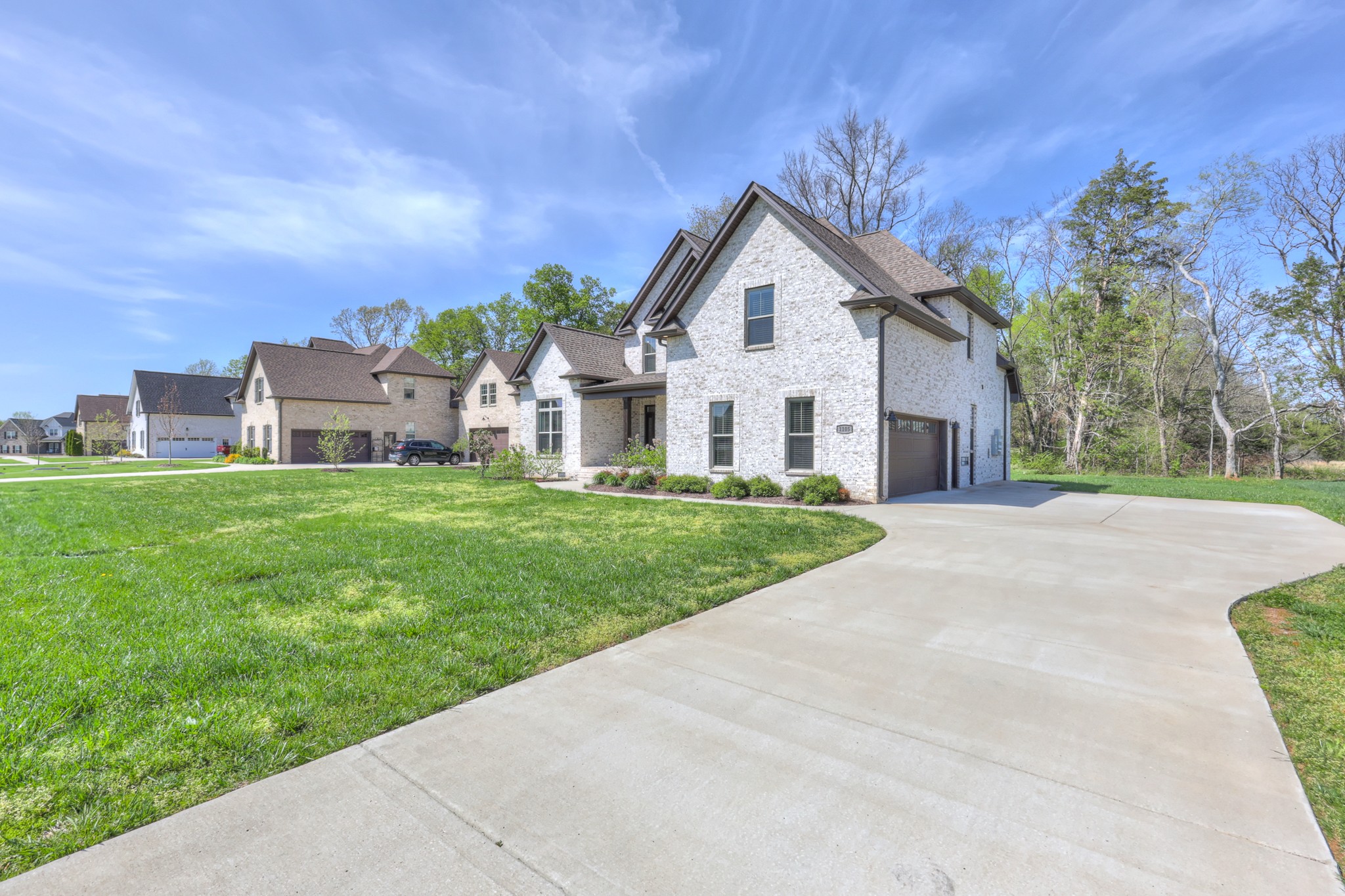 1105 Alex Walker Dr