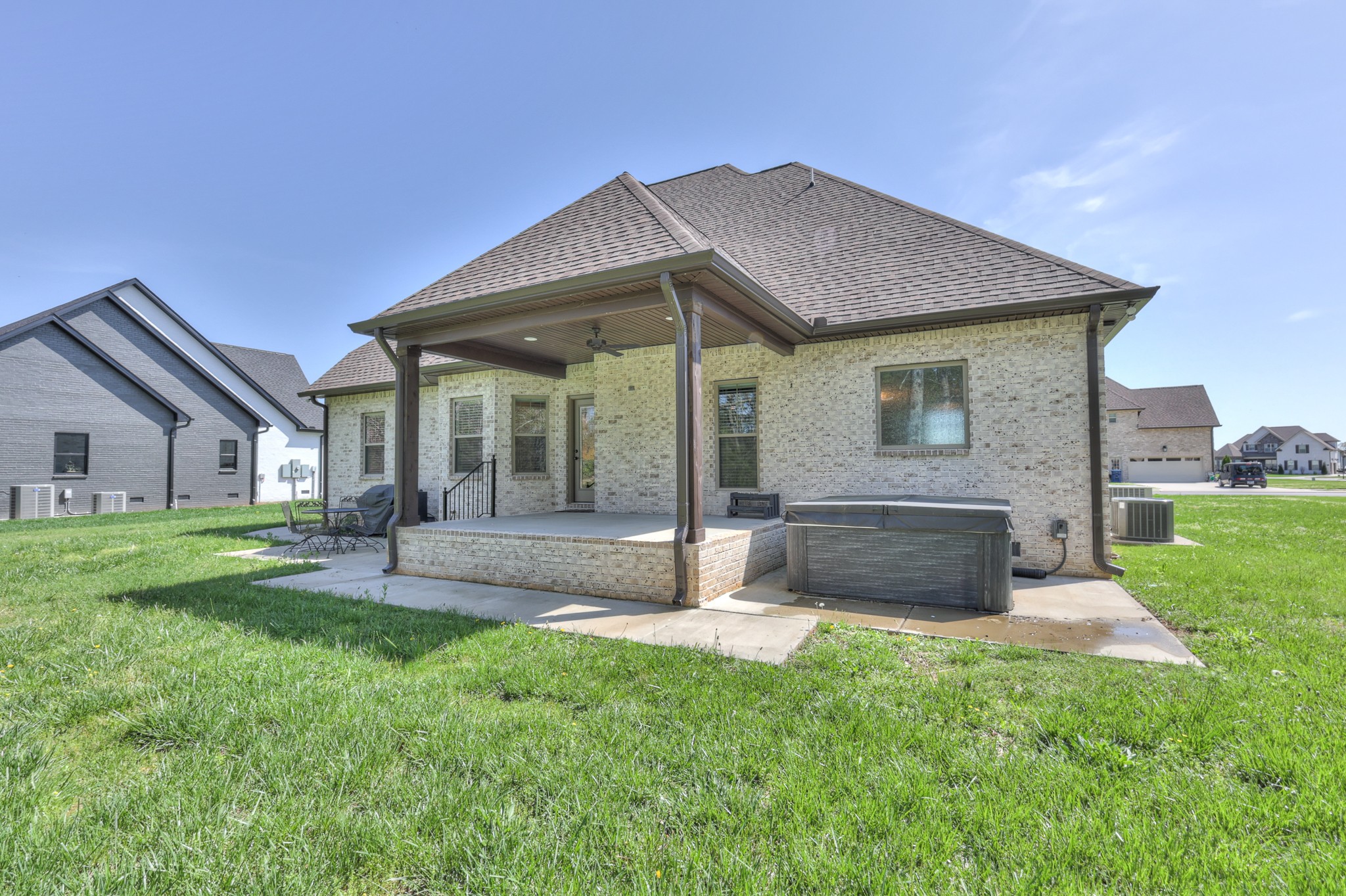 1105 Alex Walker Dr
