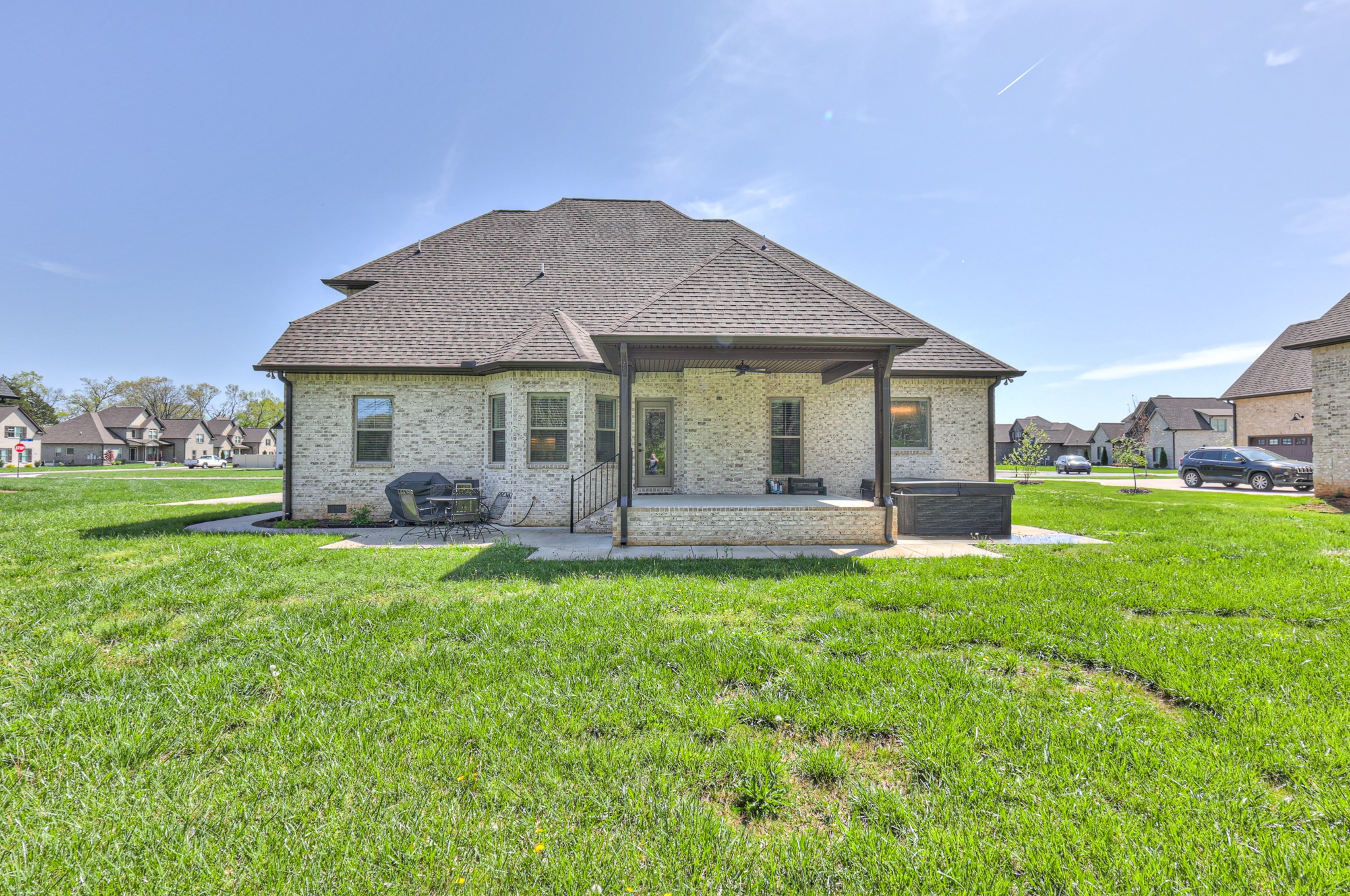 1105 Alex Walker Dr