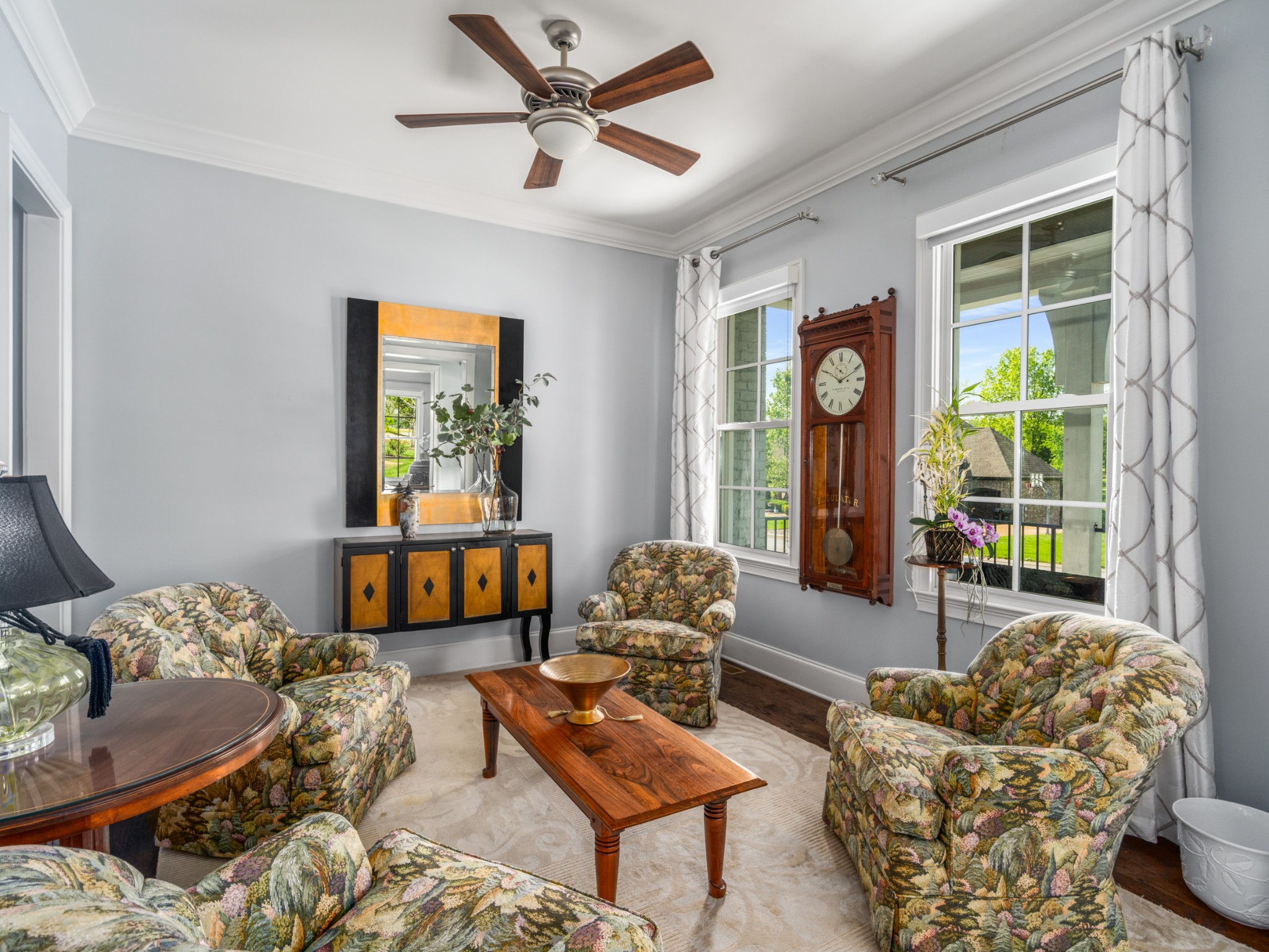 1504 Registry Row