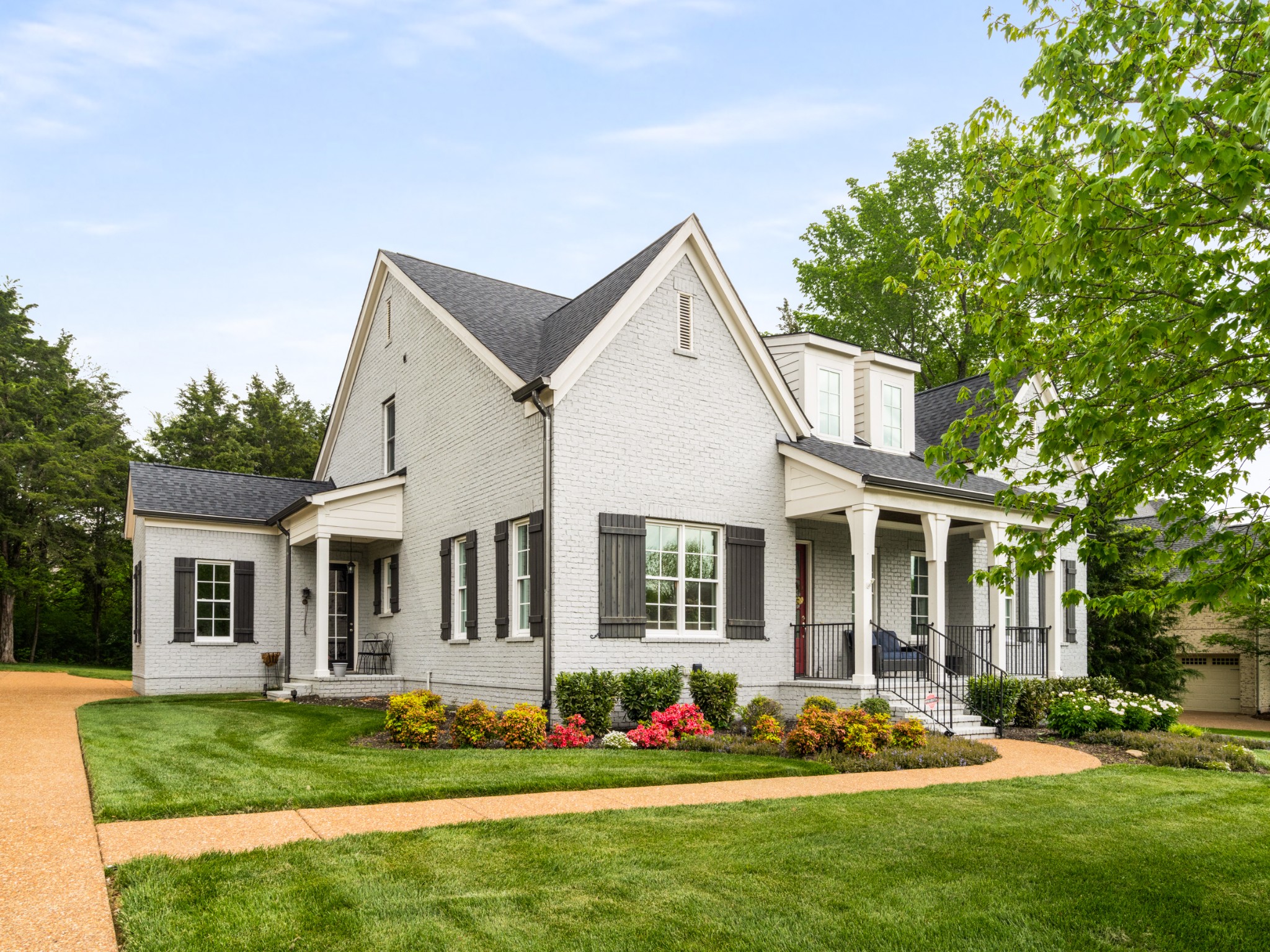 1504 Registry Row