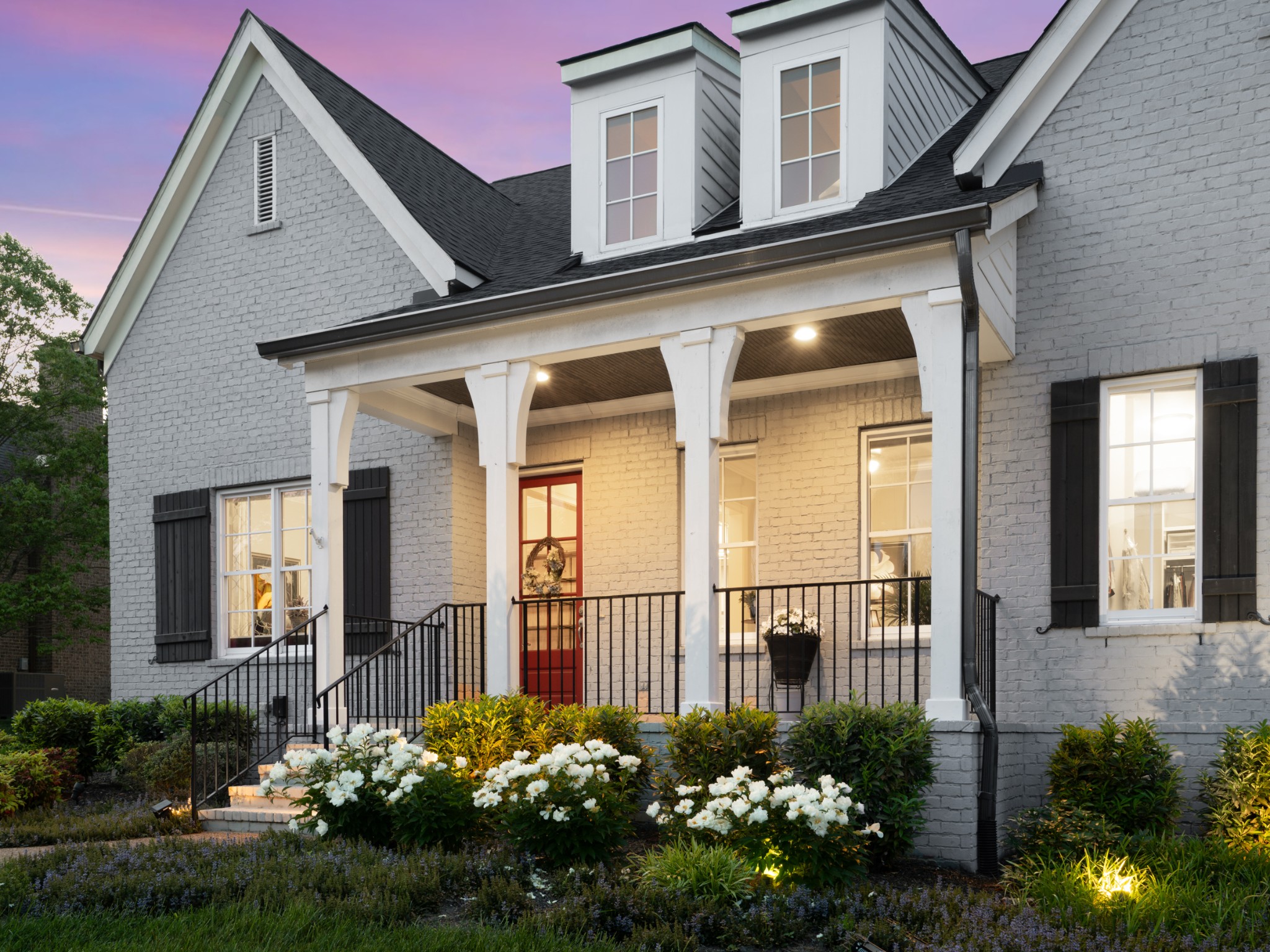 1504 Registry Row