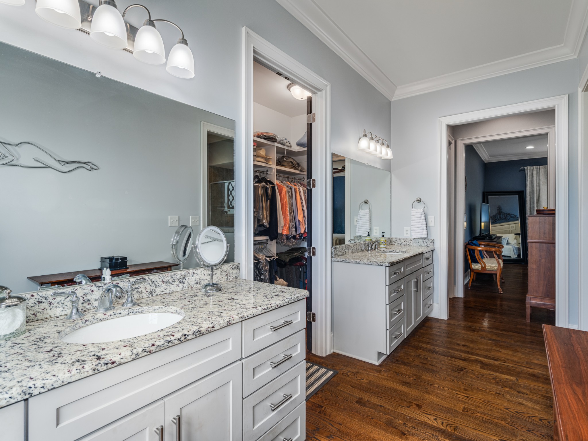 1504 Registry Row
