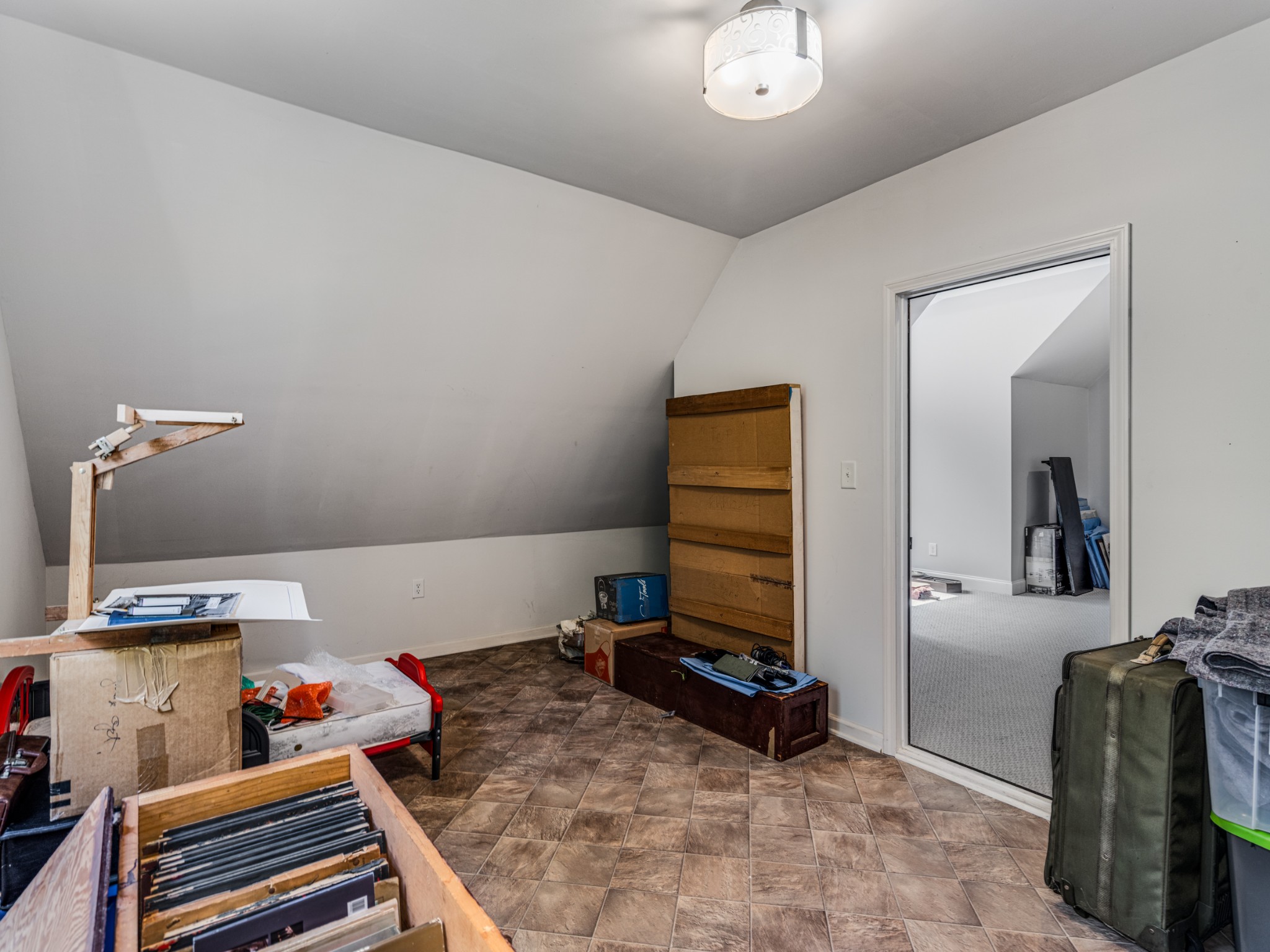 1504 Registry Row
