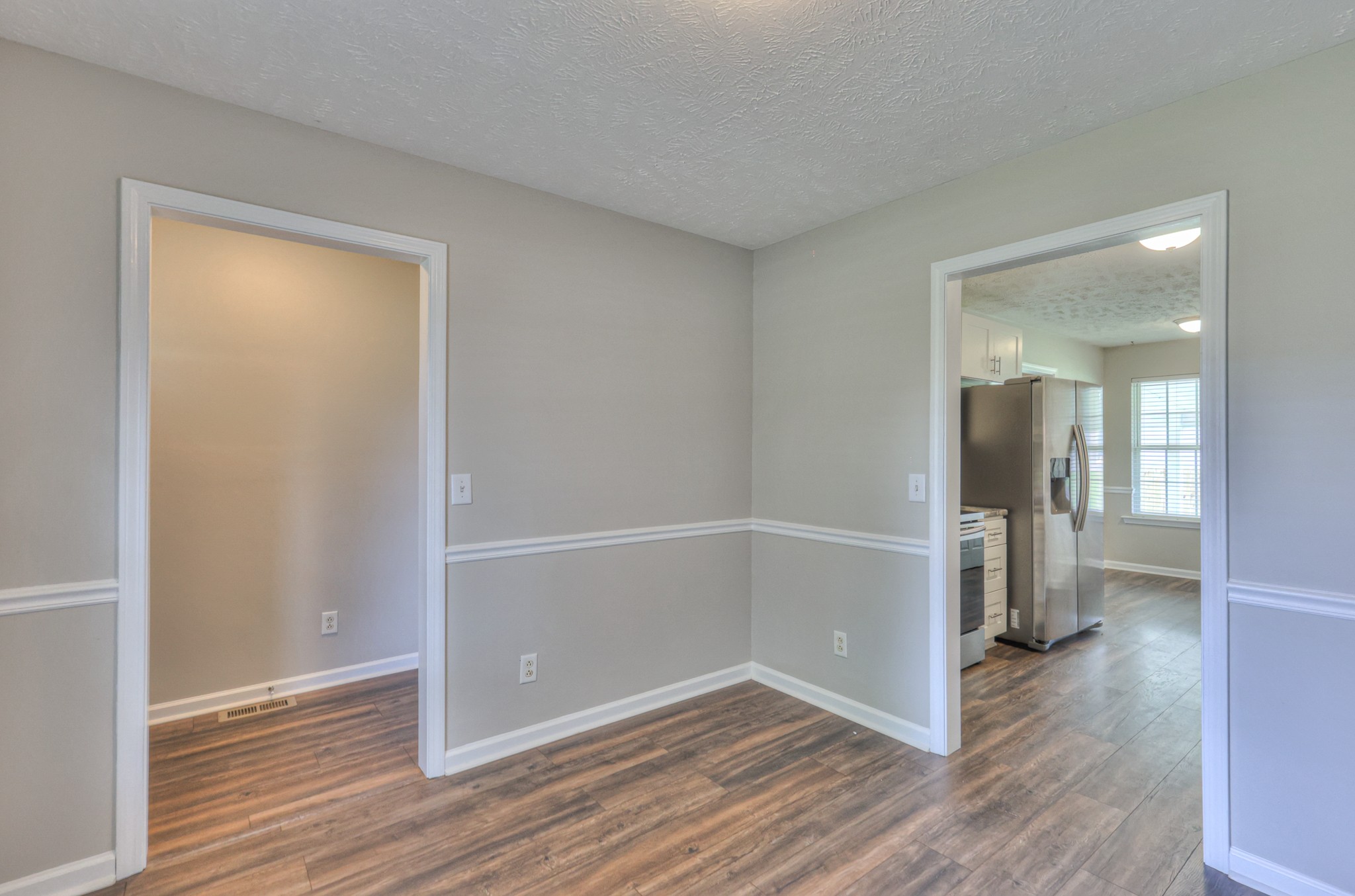 212 Towbridge Dr