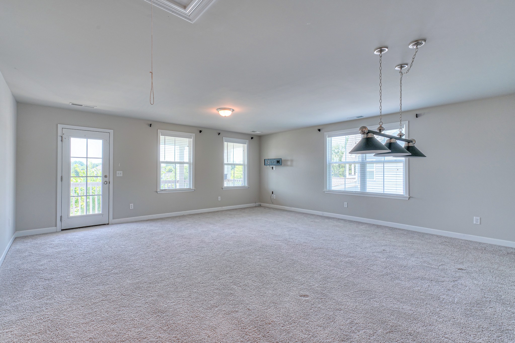 3303 Chinoe Dr