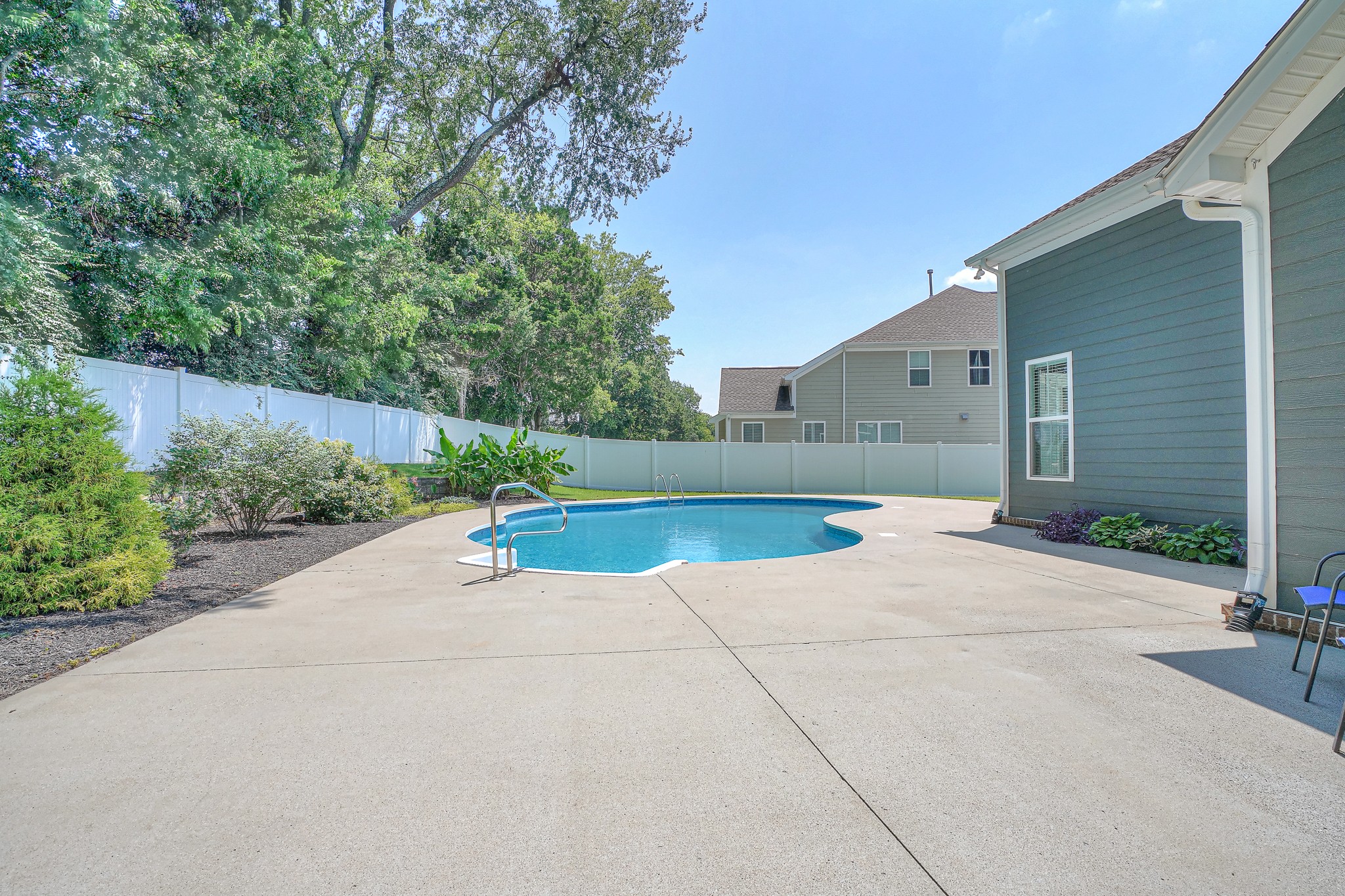 3303 Chinoe Dr