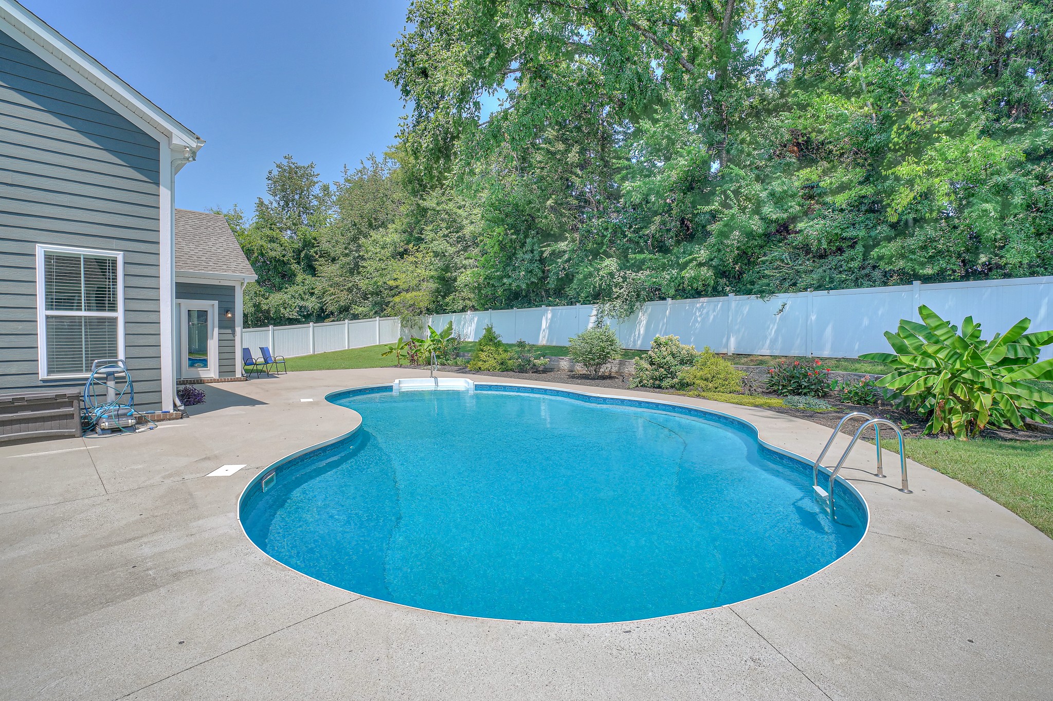 3303 Chinoe Dr