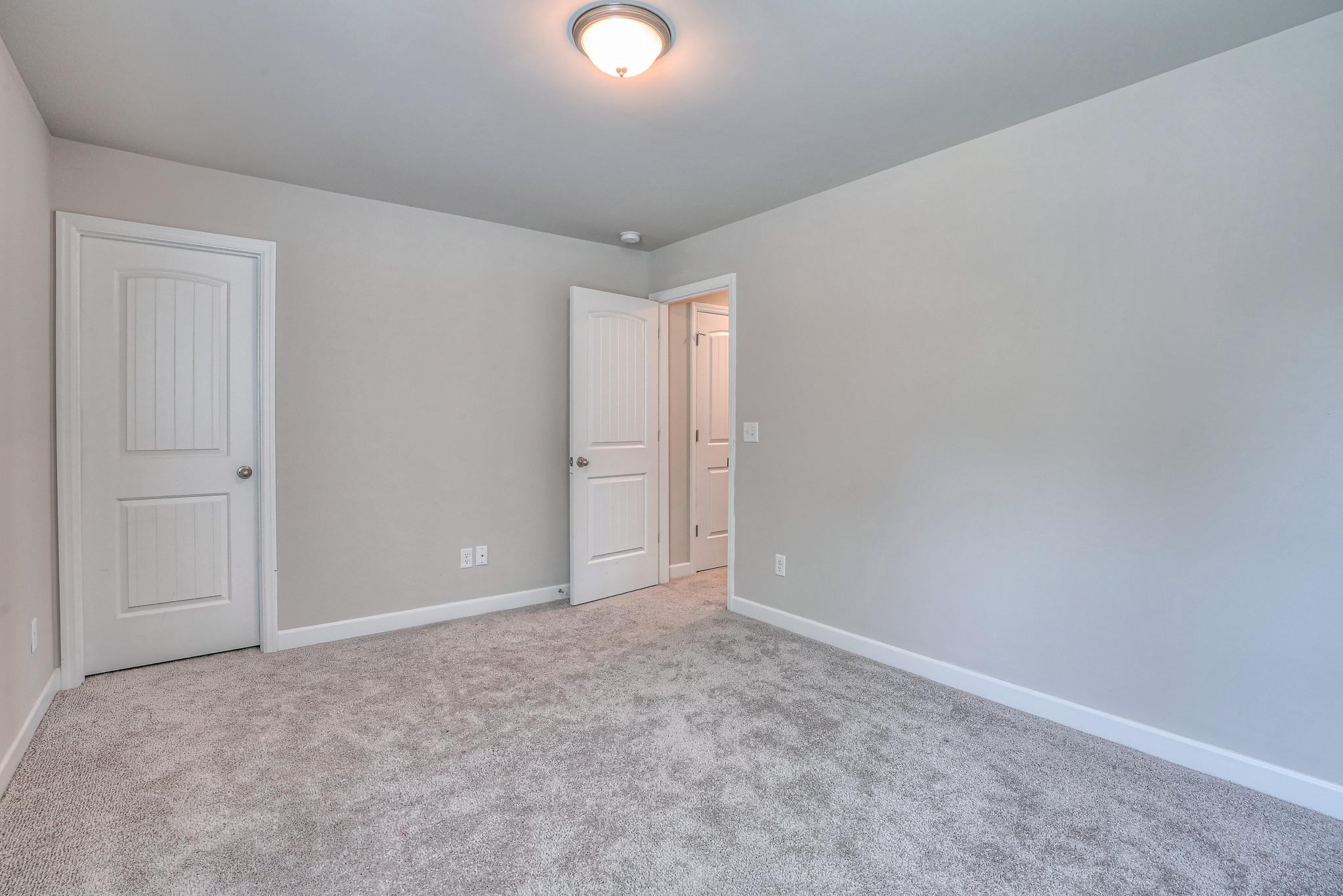 3303 Chinoe Dr