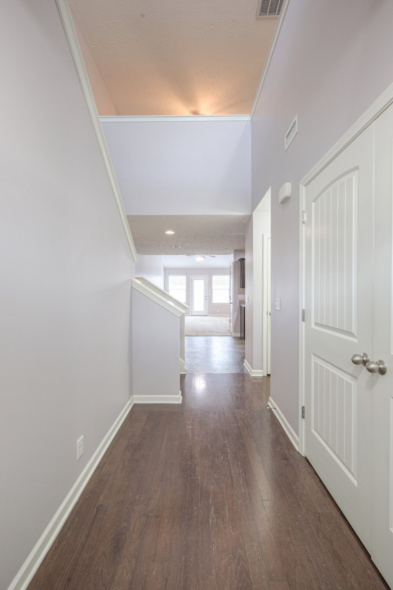 4245 Sunday Silence Way