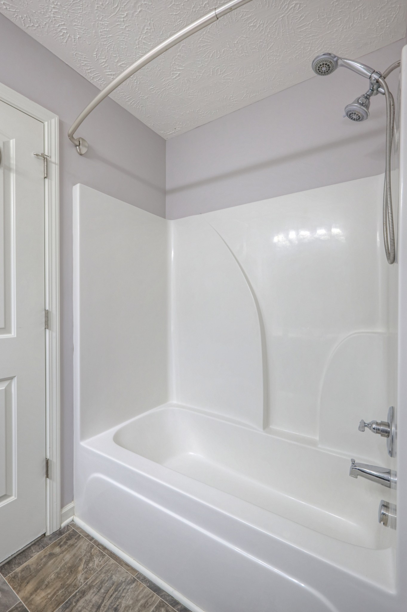 4245 Sunday Silence Way