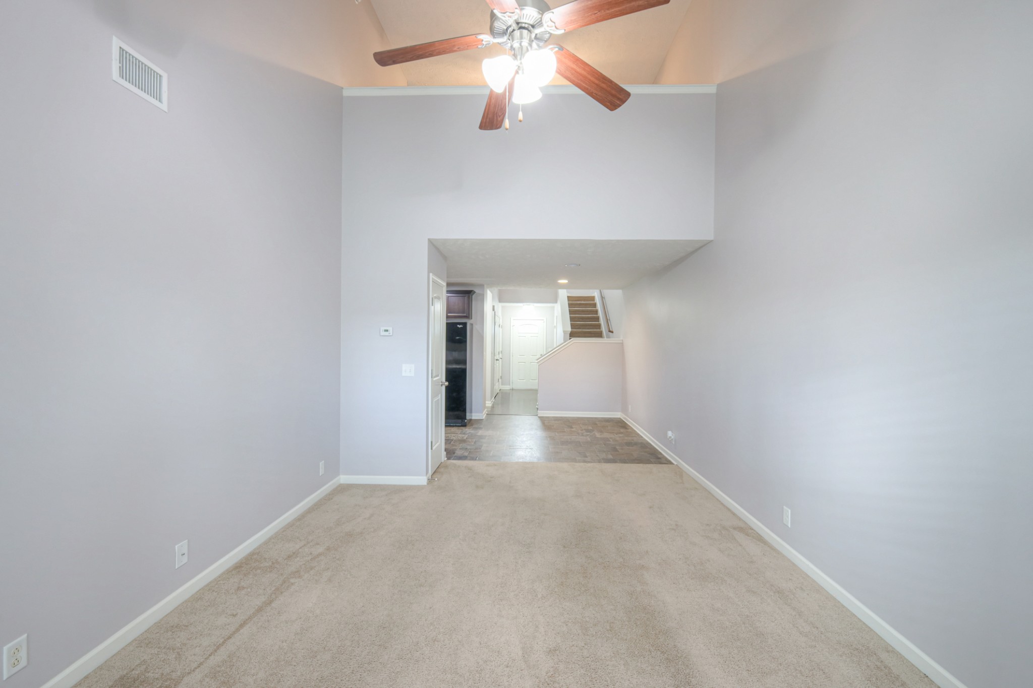 4245 Sunday Silence Way