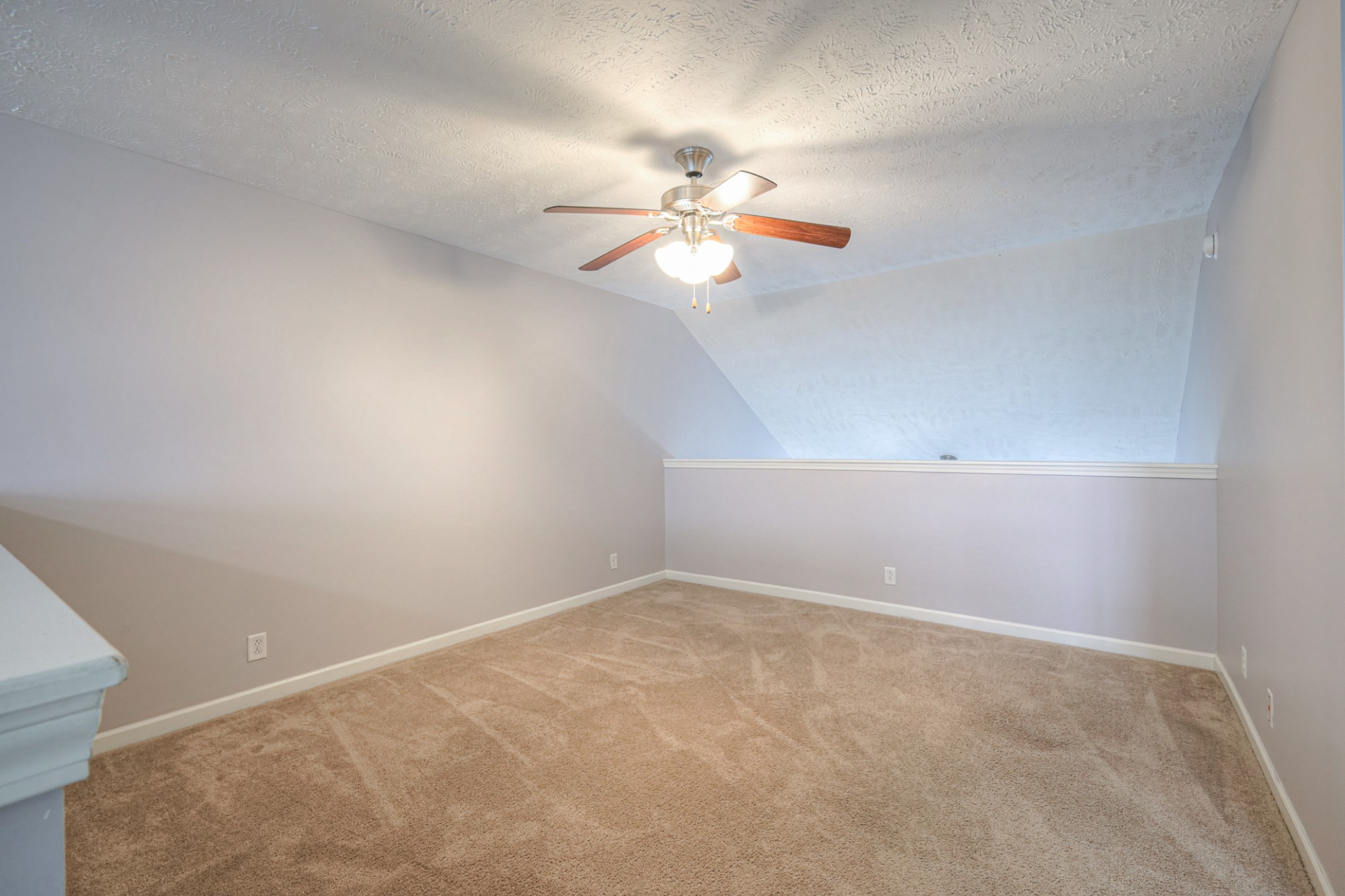 4245 Sunday Silence Way