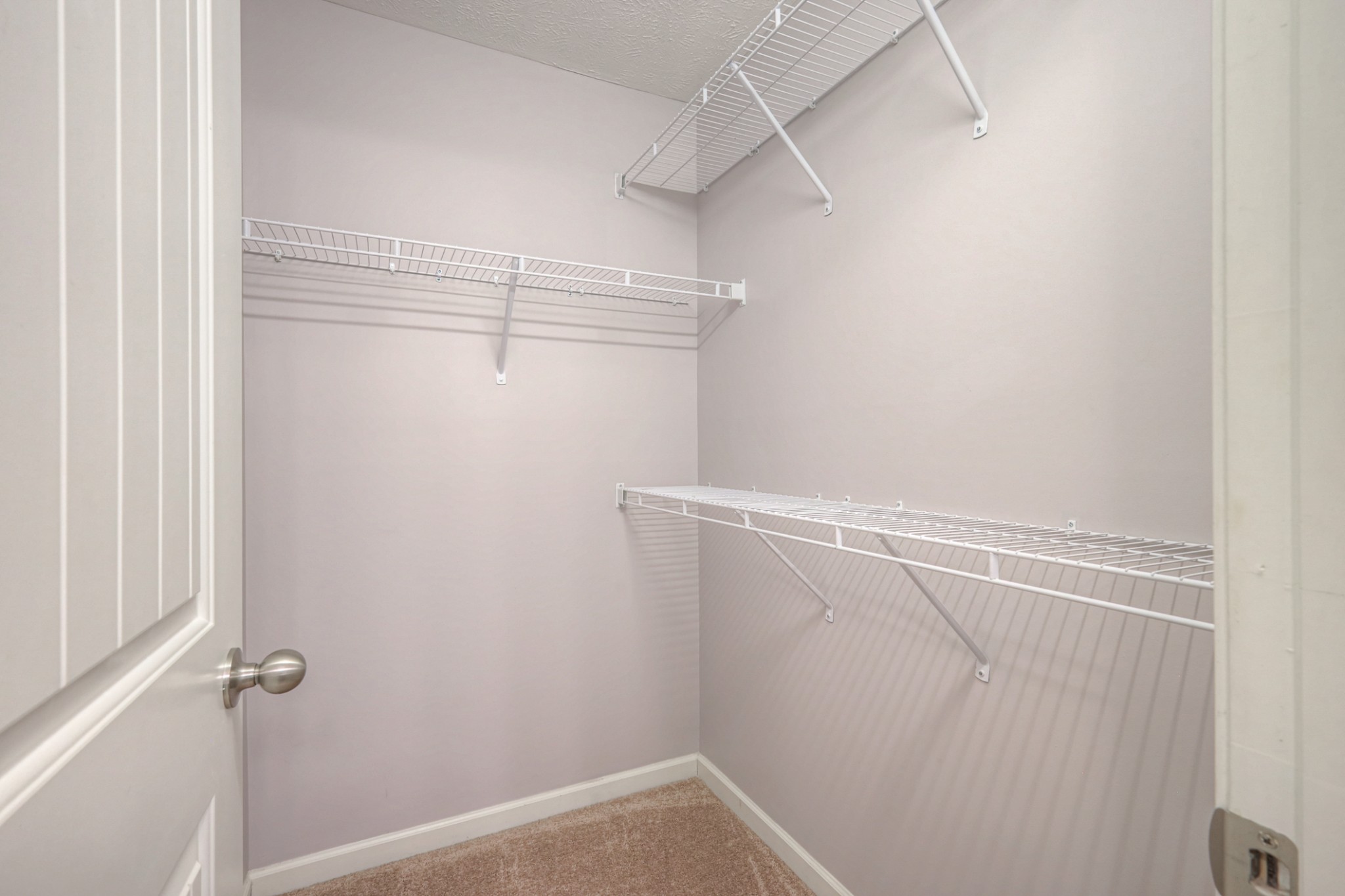 4245 Sunday Silence Way