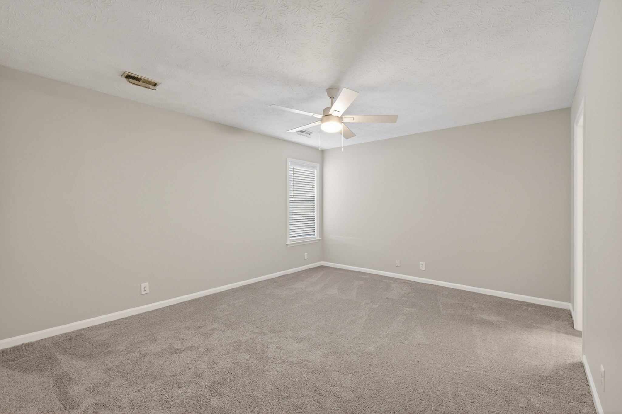 805 E Northfield Blvd