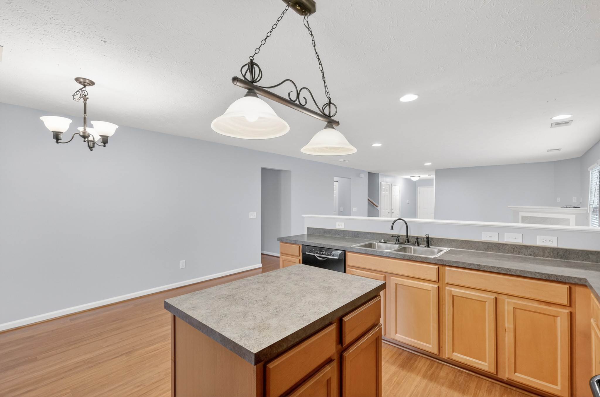 306 Stewart Springs Dr